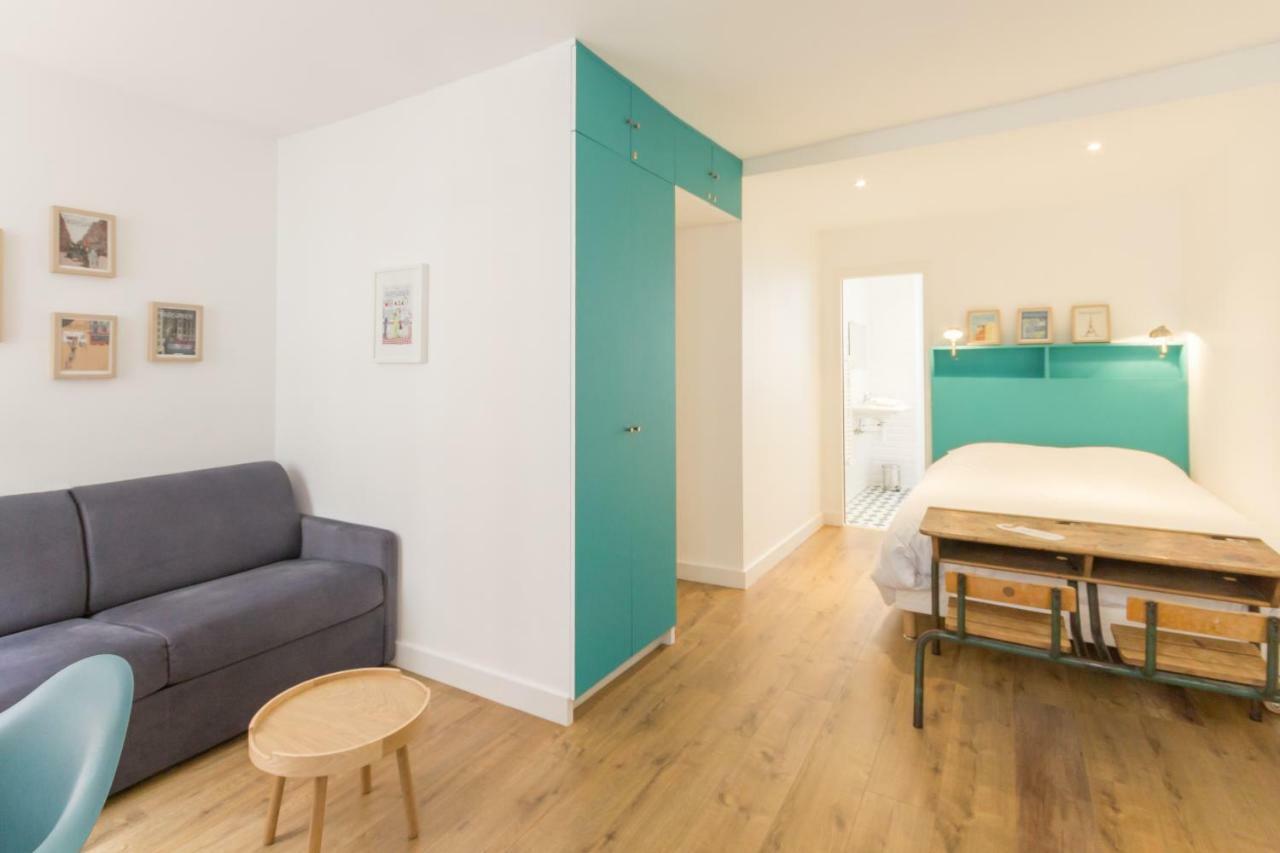 Les Toits De Paris Bed & Breakfast ภายนอก รูปภาพ