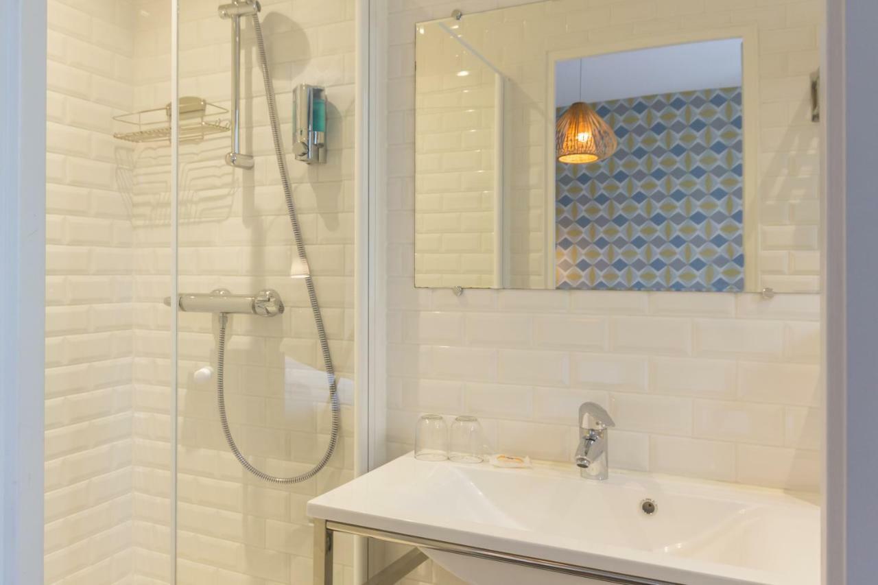 Les Toits De Paris Bed & Breakfast ภายนอก รูปภาพ