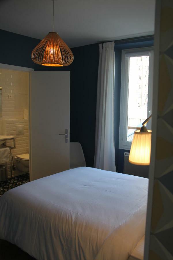 Les Toits De Paris Bed & Breakfast ภายนอก รูปภาพ