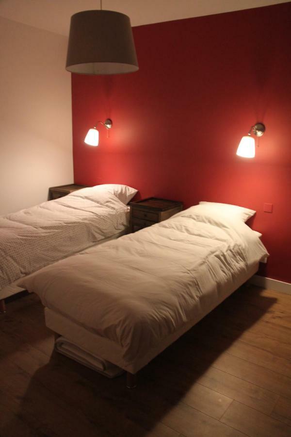 Les Toits De Paris Bed & Breakfast ภายนอก รูปภาพ