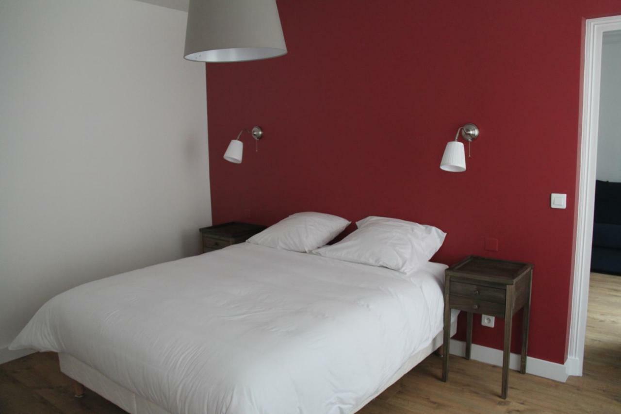 Les Toits De Paris Bed & Breakfast ภายนอก รูปภาพ